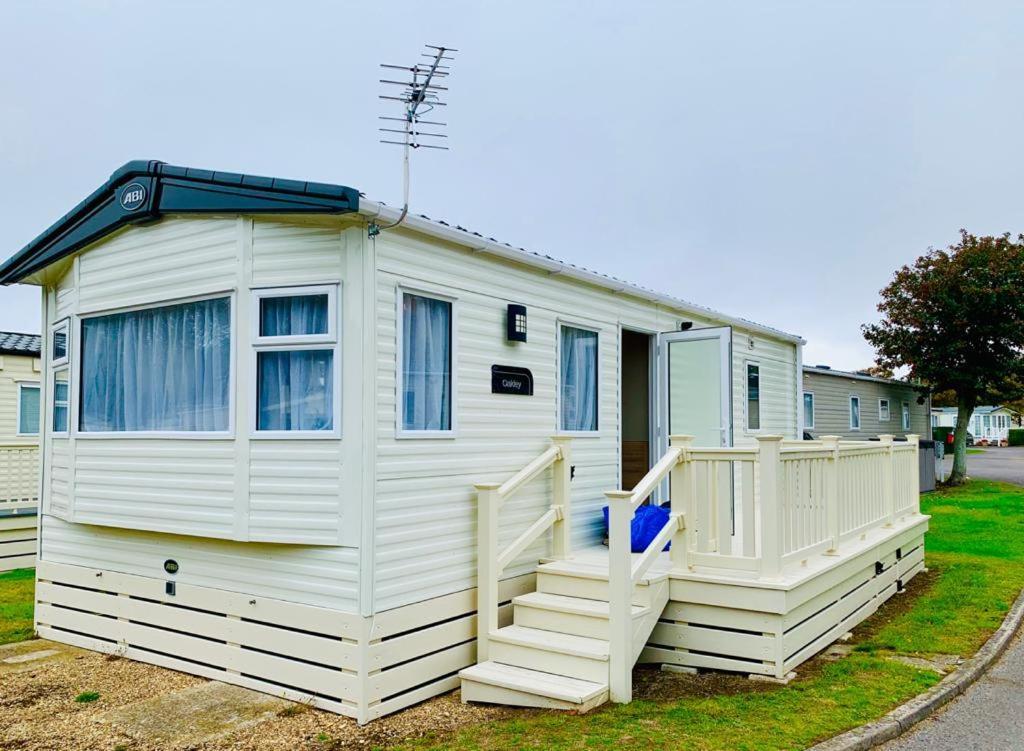 Shorefield Country Park, Where The New Forest Meets The Sea, Passes For All Entertainment Included Milford on Sea Zewnętrze zdjęcie